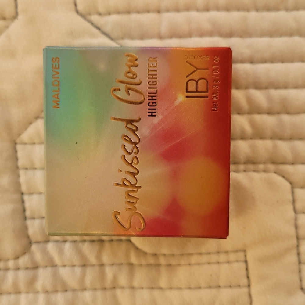 IBY sunkissed glow highlighter